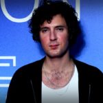 Vincent Lacoste : Sa Vie Privée sous le Radar, les Raisons de son Silence