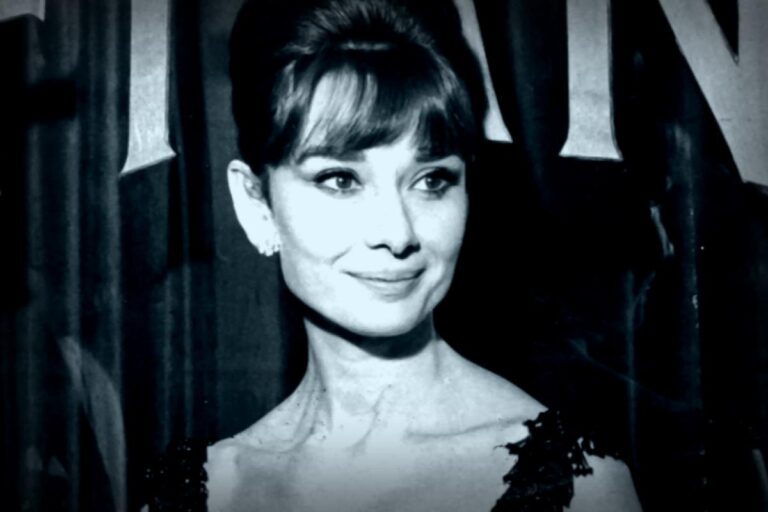 Une actrice néo-zélandaise incarnera Audrey Hepburn dans un biopic sur sa relation avec Hubert de Givenchy