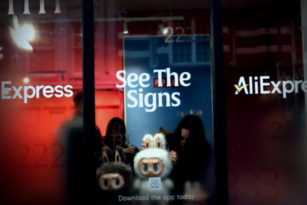 Le gouvernement français alerte sur six plateformes suspectes, dont eBay et AliExpress