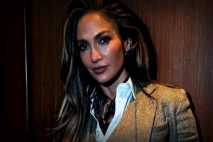 Jennifer Lopez : « J’ai retrouvé une seconde jeunesse grâce à mon programme sportif »