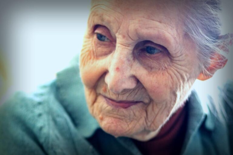 À 115 ans, la doyenne des États-Unis dévoile 3 secrets de longévité