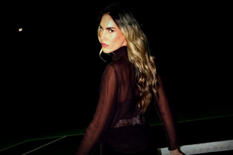 Comment une robe à paillettes a envahi le tennis et passionné les internautes