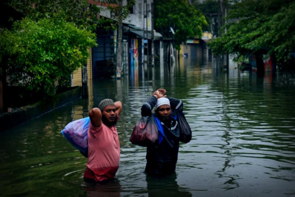 Catastrophe en Asie : plus de 800 décès liés aux inondations en Indonésie, Thaïlande et Sri Lanka
