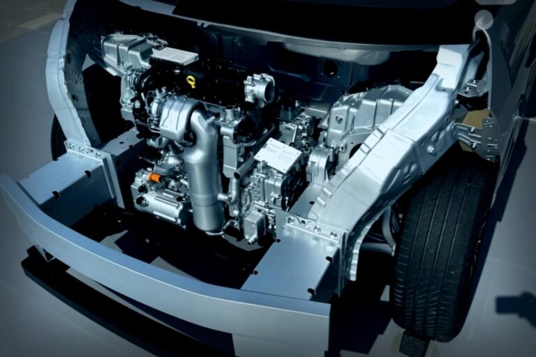 Les révolutions de la mobilité cette semaine : BYD, Renault et une station-service sans essence