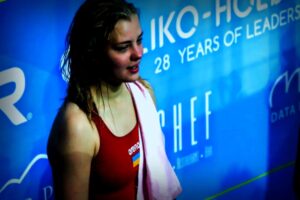 Sofiia Lyskun, la plongeuse ukrainienne, perd ses titres après sa volonté de représenter la Russie