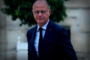 Conflit au sein du gouvernement : Edouard Philippe en difficulté sur le budget 2026 ?