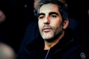 Ary Abittan : le spectacle parisien perturbé par des féministes